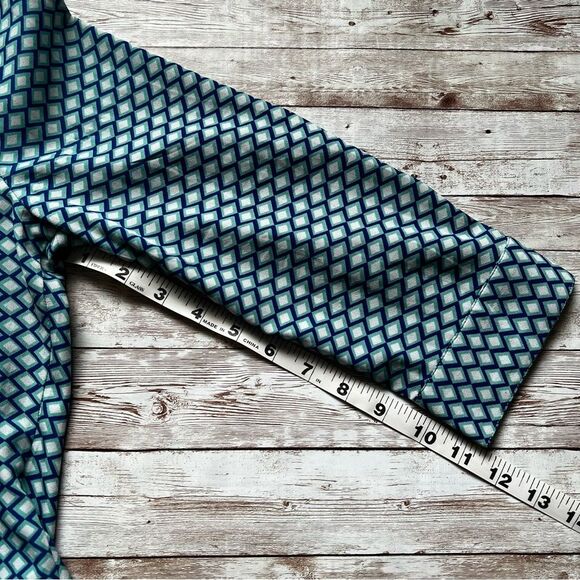 Banana Republic Factory Geometric Print Button Down Tie Neck Blouse Size Small - Picture 5 of 6